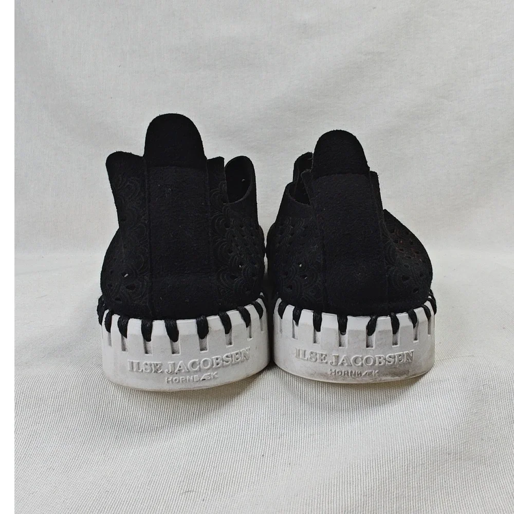 Ilse Jacobsen Tulip 139 Slip On Sneakers‎ 38 Black Laser Cut Scalloped Flats
